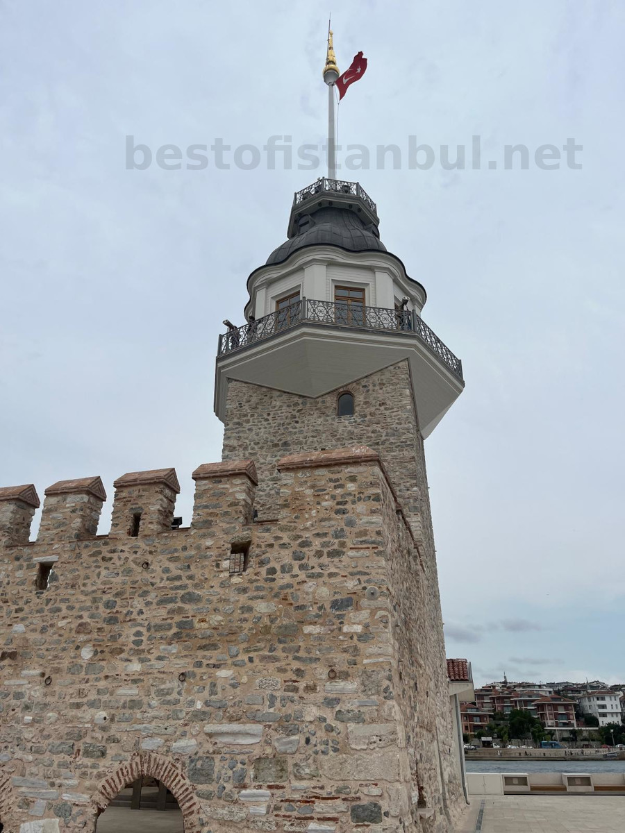 Maiden's Tower in Istanbul