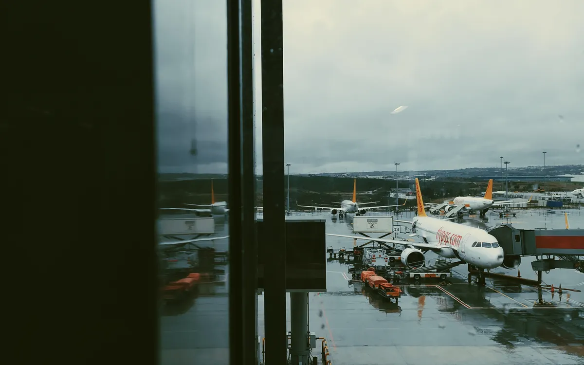 Aircraft on the wet apron at Sabiha Gökçen Airport in Istanbul