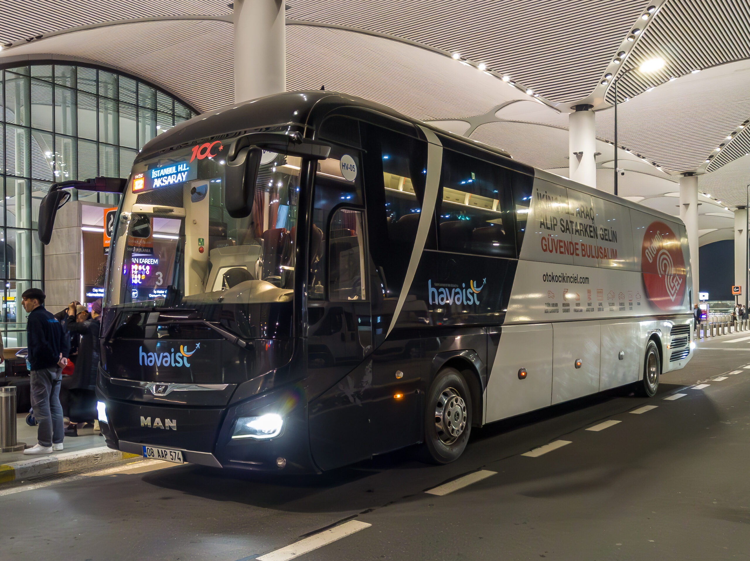 Havaist airport bus at Istanbul Airport